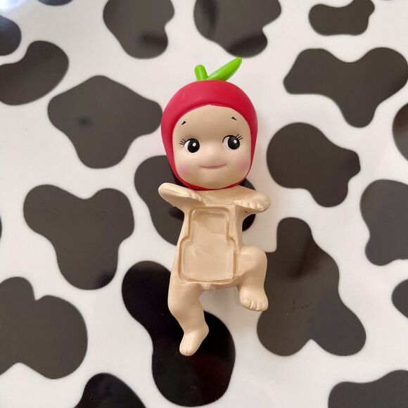 Sonny Angel Hippers Apple Harvest series Mini Figure Fruit Vegetable Attach - Picture 1 of 7
